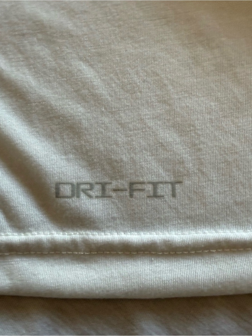 Nike Dri-Fit Tshirt , Size: Small - Picture 5 of 9